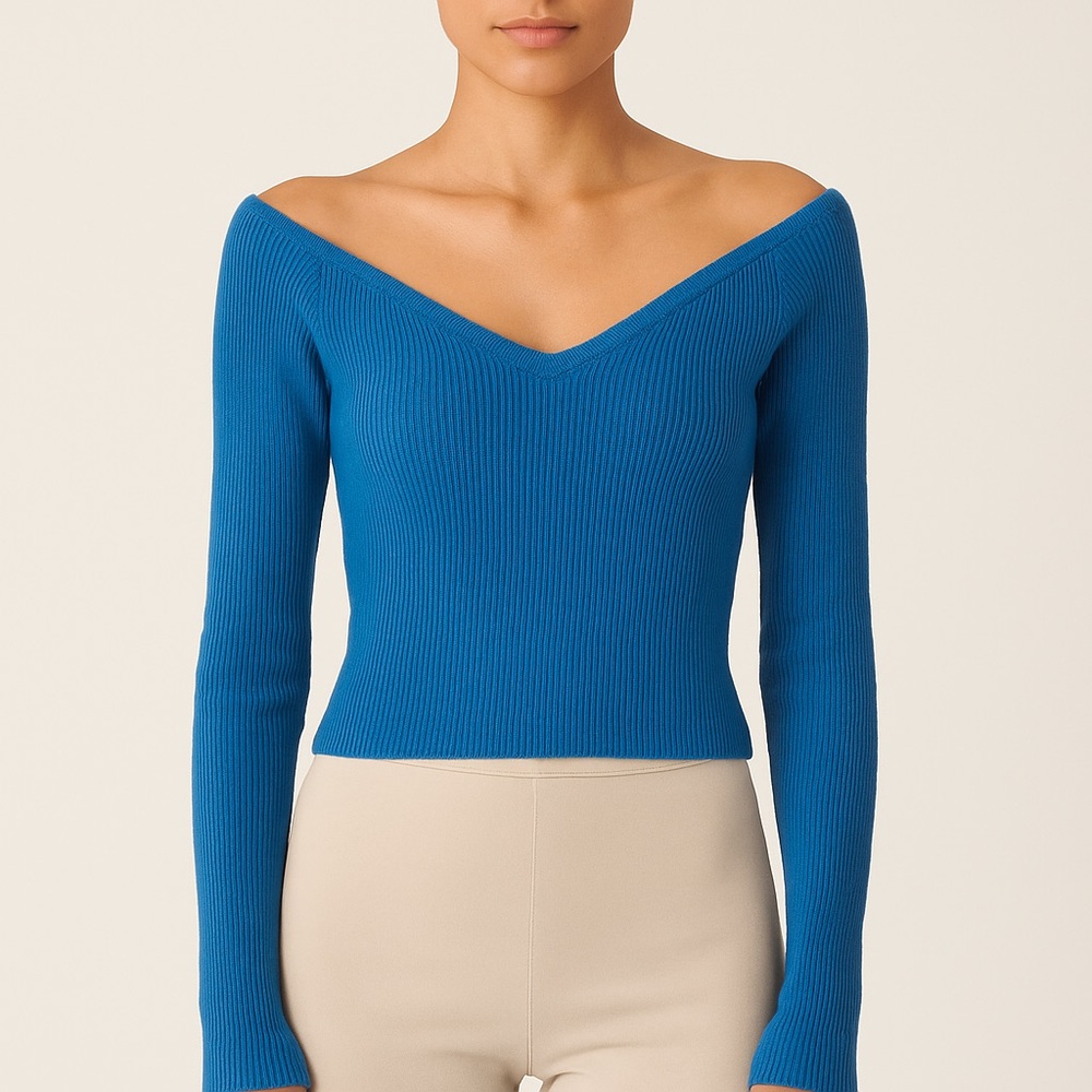 Abercrombie & Fitch Off-The-Shoulder Slim Sweater